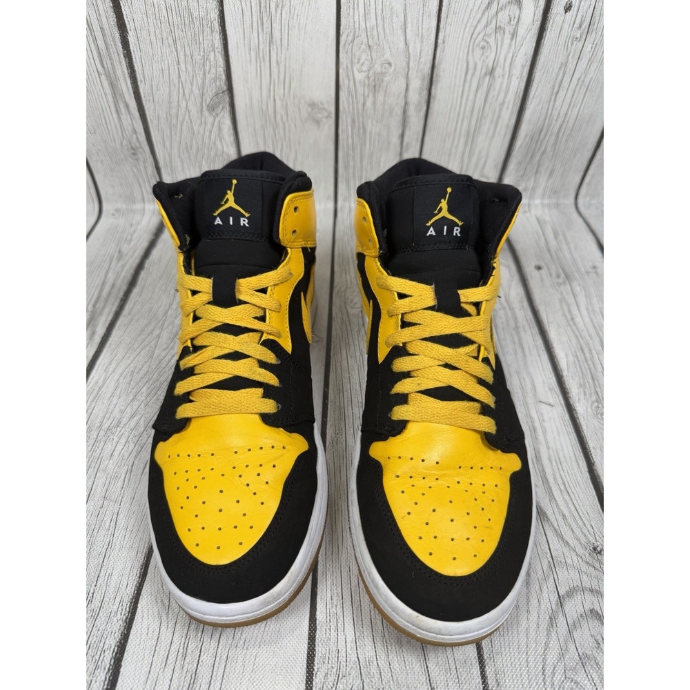Air Jordan 1 Mid New Love Black Yellow 136085-072 Size 11